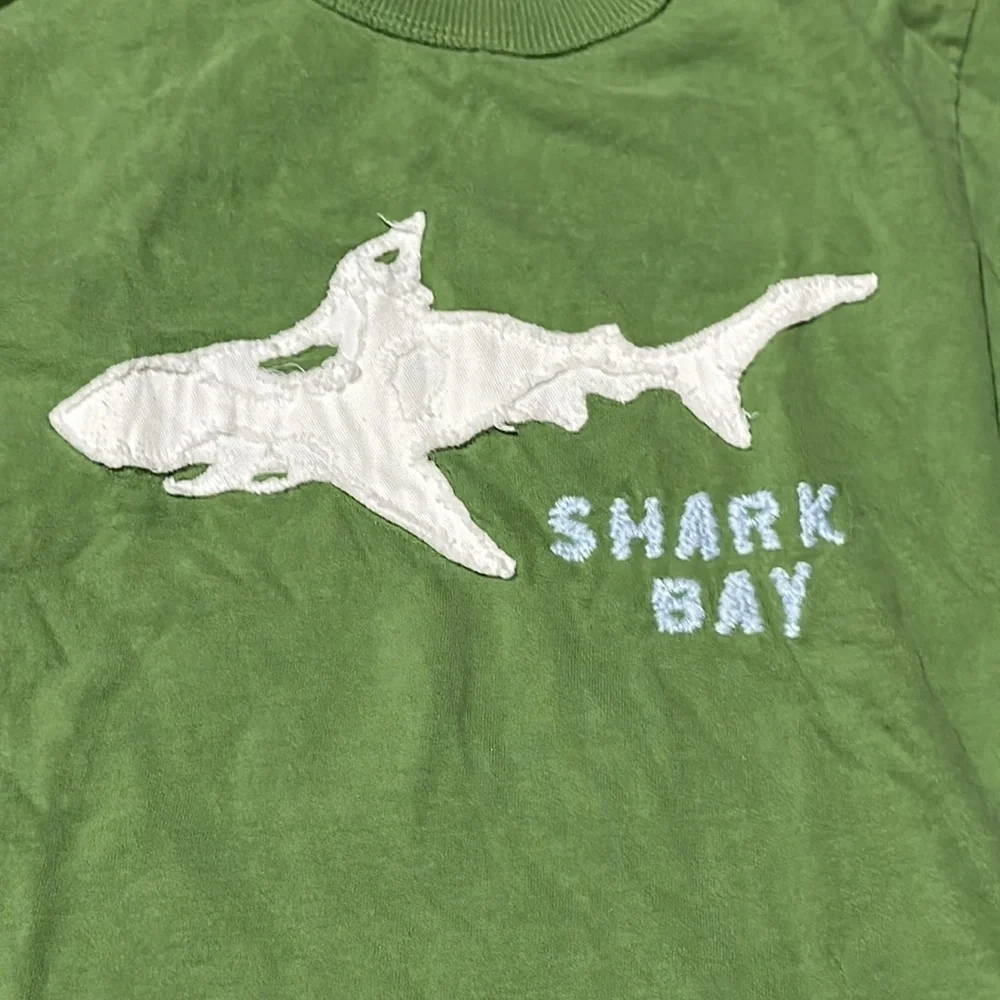 Mini Boden Boys Shark Bay Tee, Green, Sz 7-8 Yrs